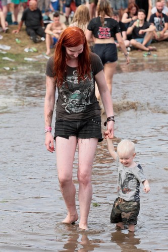 A dobrze bawią się ludzie w każdym wieku