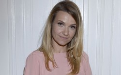 "Żeby twój bękart okazał się martwy". Ciężarna Koroniewska publikuje komentarze hejterów i zapowiada walkę