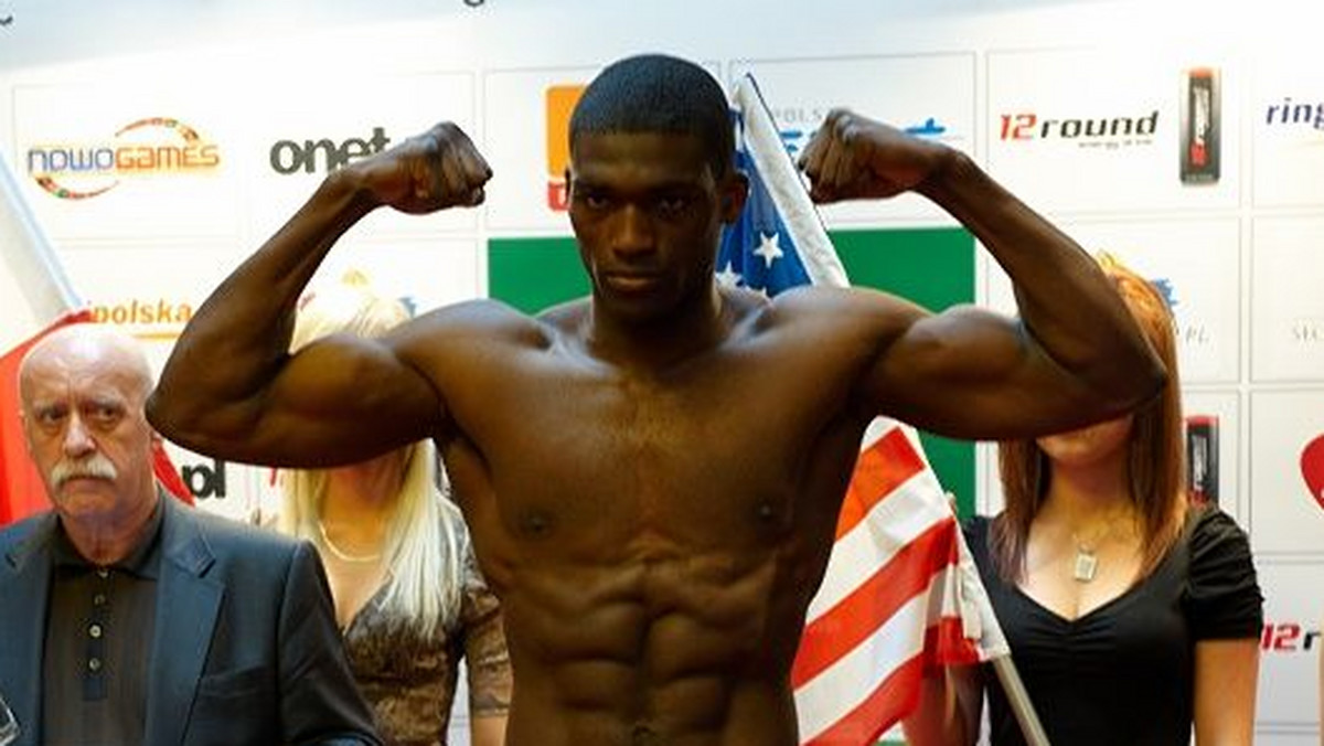 32-letni Junior Pati (10-21-1, 6 KO) będzie kolejnym przeciwnikiem Izuagbe Ugonoha (11-0, 9 KO). Zakontraktowana na osiem rund walka odbędzie się 13 czerwca w Nowej Zelandii.