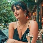 Speváčka Celeste Buckingham.
