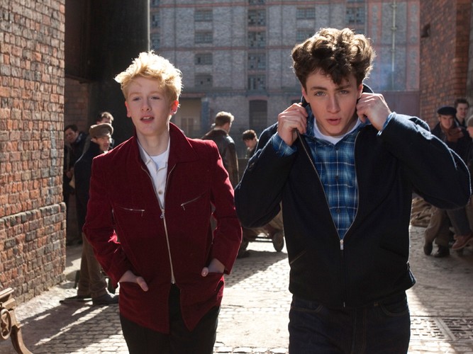 'John Lennon. Chłopak znikąd'