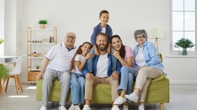 Polska ma jeden z najniższych poziomów płodności w Europie. Nowy raport nie pozostawia złudzeń