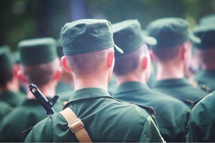 Kuriozalne przypadki mobilizacji w Rosji: powoływane są osoby zaginione na wojnie