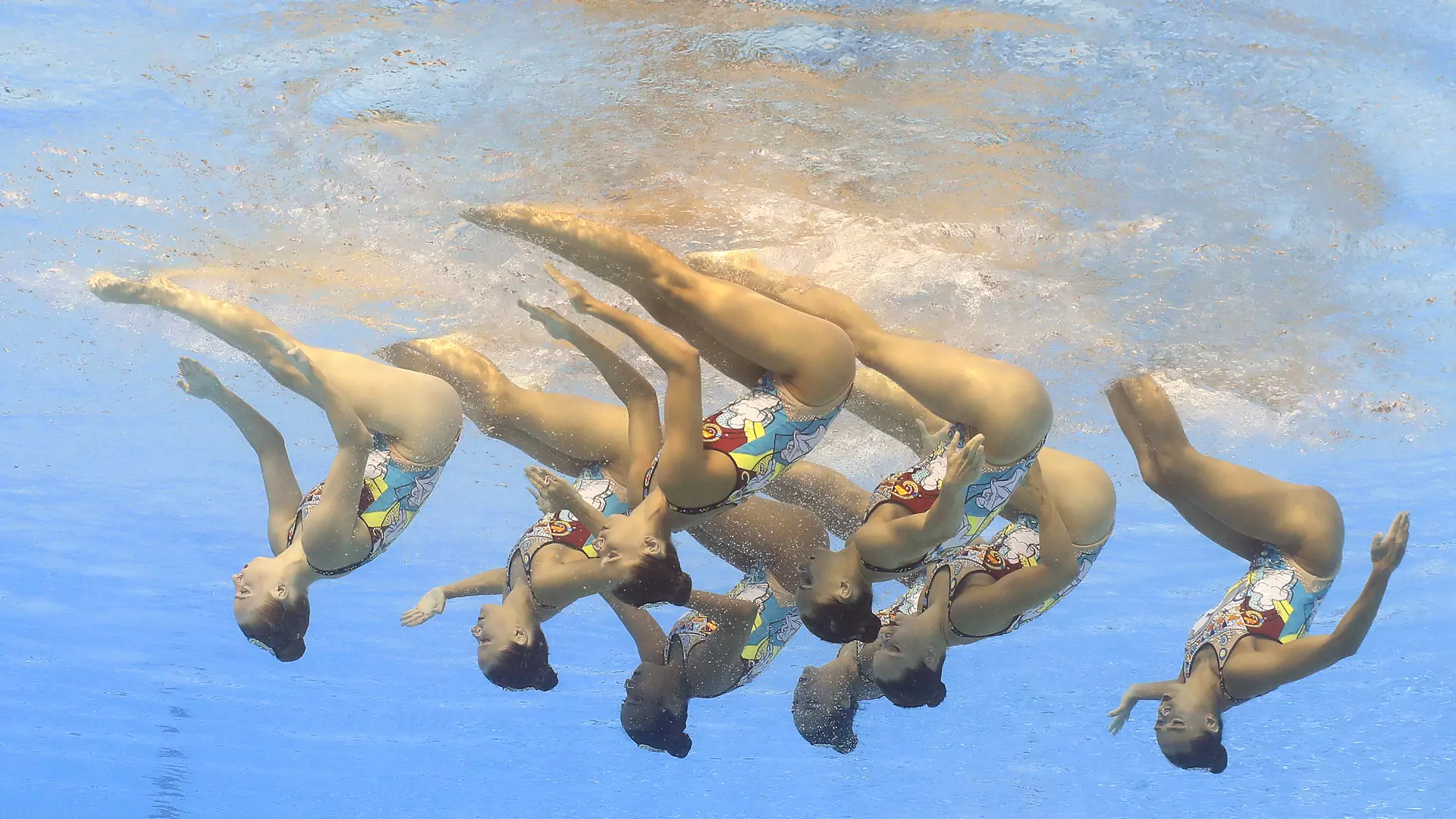 Mężczyźni dopuszczeni do dyscypliny olimpijskiej zarezerwowanej dla kobiet. "Sporty wodne są uniwersalne"