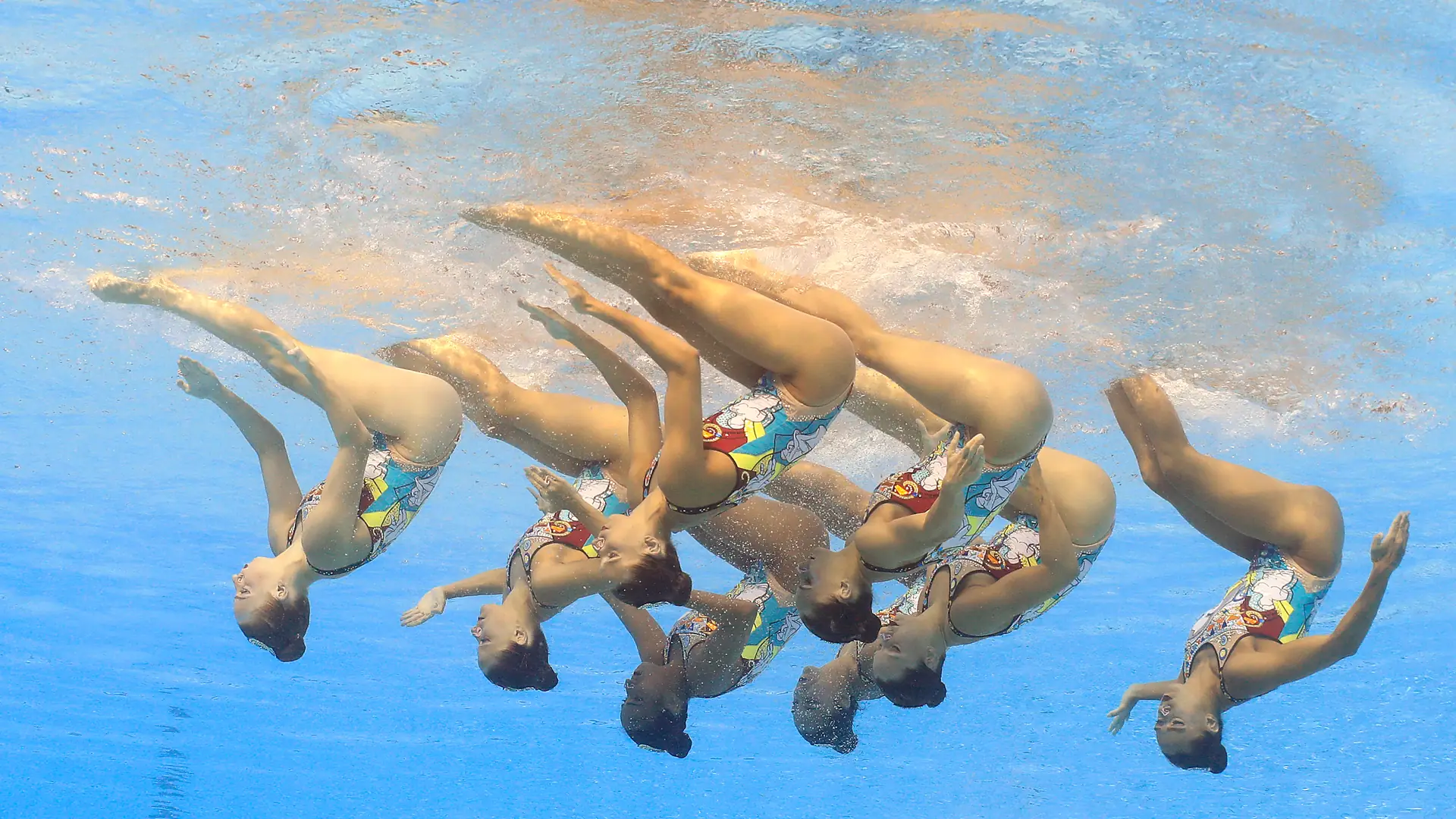 Mężczyźni dopuszczeni do dyscypliny olimpijskiej zarezerwowanej dla kobiet. "Sporty wodne są uniwersalne"