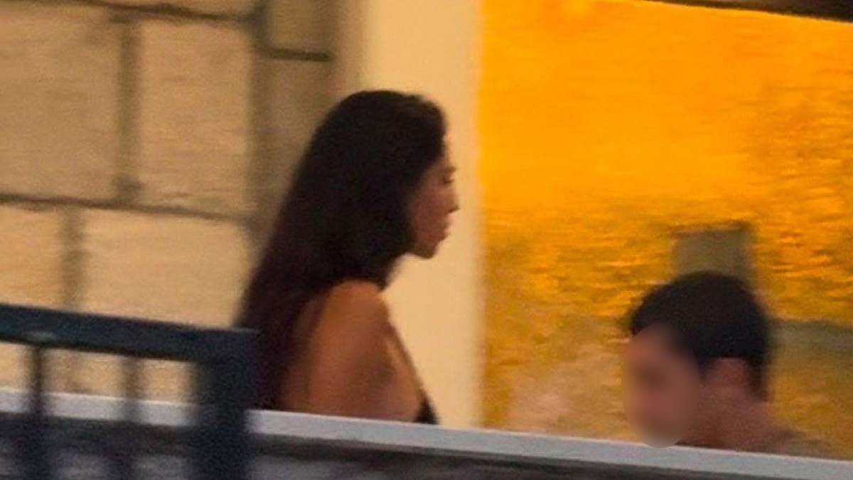 Đina Džinović paparaco
