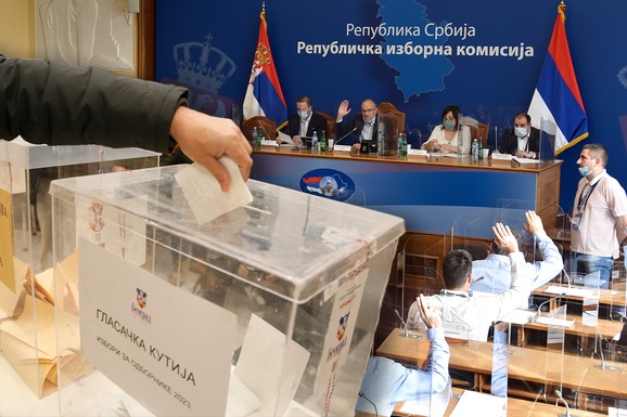 SIGNAL DA SE USKORO IDE NA BIRALIŠTA? RIK nabavlja izborni materijal: "Bolje da je spreman, nego u cajtnotu"