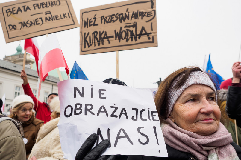 Marsz Komitetu Obrony Demokracji w Warszawie.