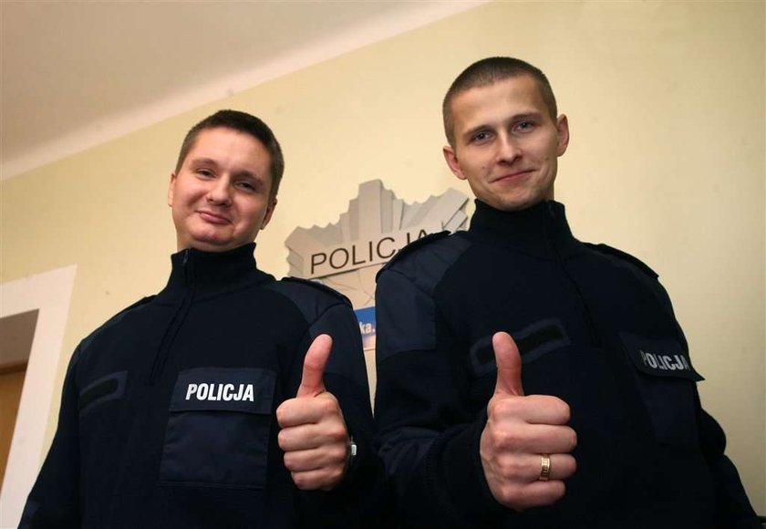 Superpolicjantki cię obtańcują!