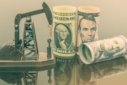 Rynki ropy naftowej poznały decyzję OPEC. Jedna rzecz była zaskoczeniem