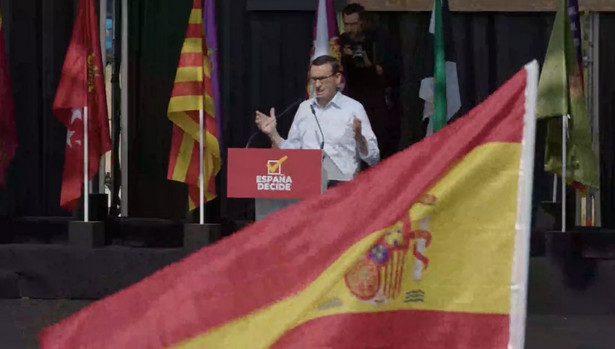 Mateusz Morawiecki na wiecu hiszpańskiej partii Vox