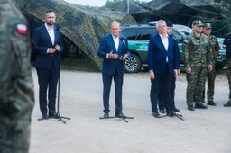 Tusk o ataku hakerskim na PAP: Ilustruje rosyjską strategię destabilizacji przed wyborami do PE