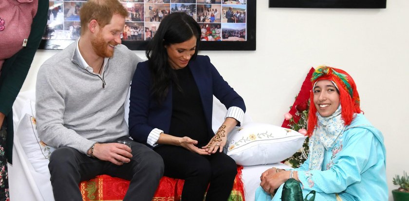 Meghan Markle zrobiła sobie tatuaż z henny. Co oznacza?