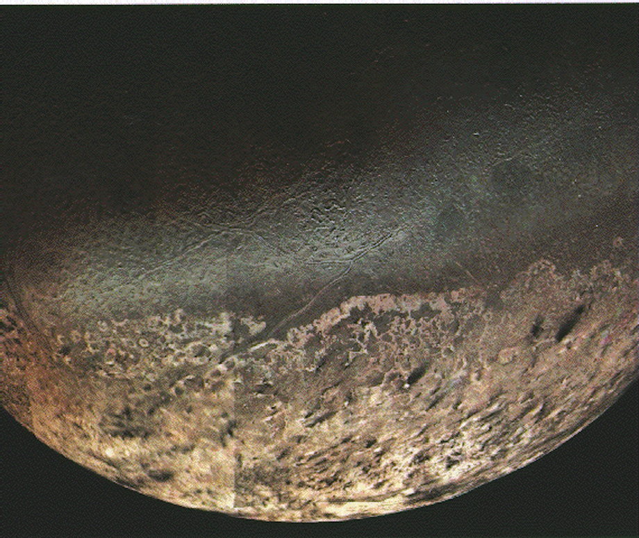 Neptun widziany przez Voyagera 2 w 1989 roku