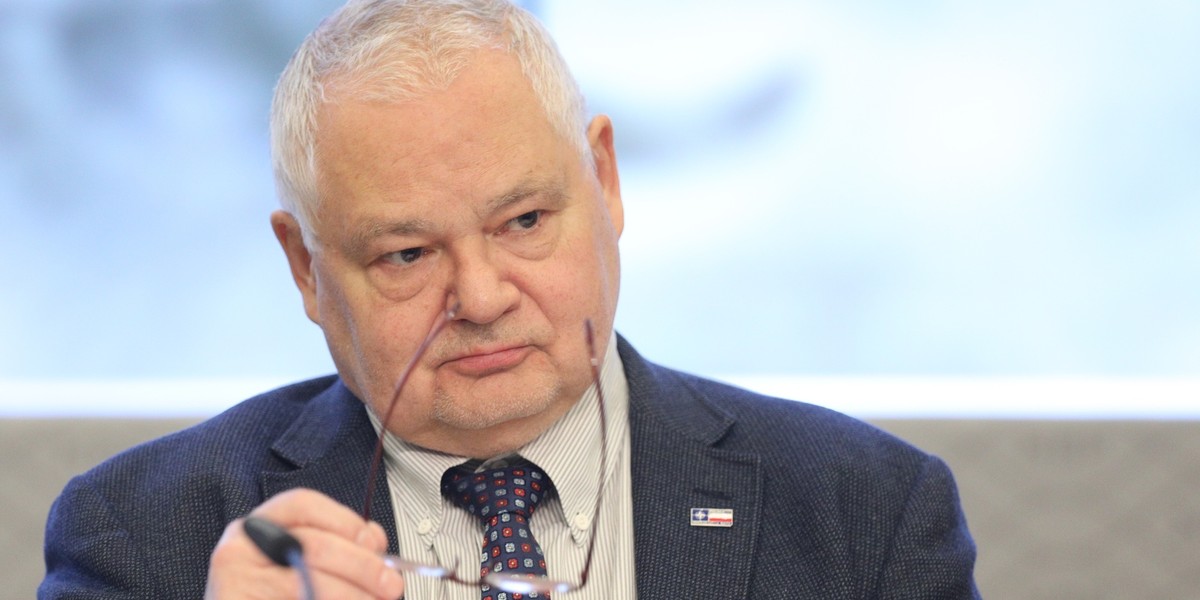 Prezes NBP, prof. Glapiński uważa, że wpływ wzrostu minimalnego wynagrodzenia na gospodarkę jest marginalny