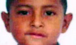 Nastolatkowie wbili kij w plecy 6-letniego chłopca