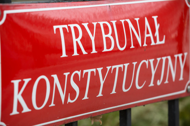 Trybunał Konstytucyjny wyraża "stanowczy sprzeciw" wobec wypowiedzi Timmermansa