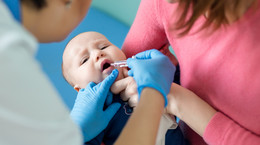 Szczepienie przeciw rotawirusom - kiedy należy wykonać? Jakie szczepionki są dostępne w Polsce?