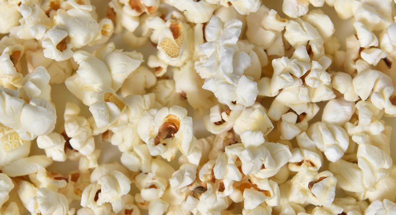 Popcorn is a healthy snack [Anna Tis/Pexels]