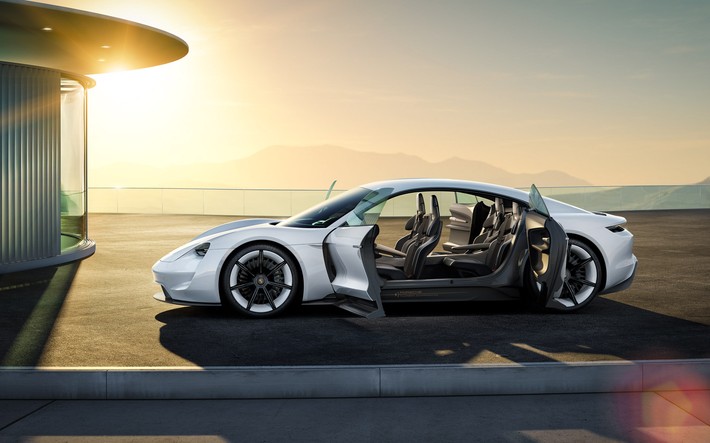Porsche mission к