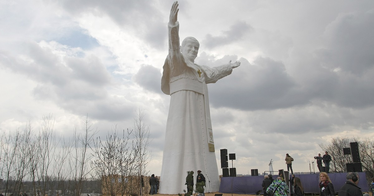 [Obrazek: aIRktkpTURBXy9iOWI1NGQ1OGU1YTFjYTk4YjUxZ...MFzQSwzQJ2]