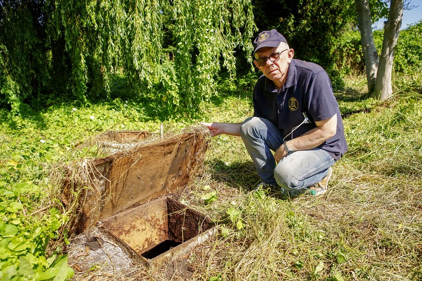 Dziennikarz podczas poszukiwań Iwony Wieczorek