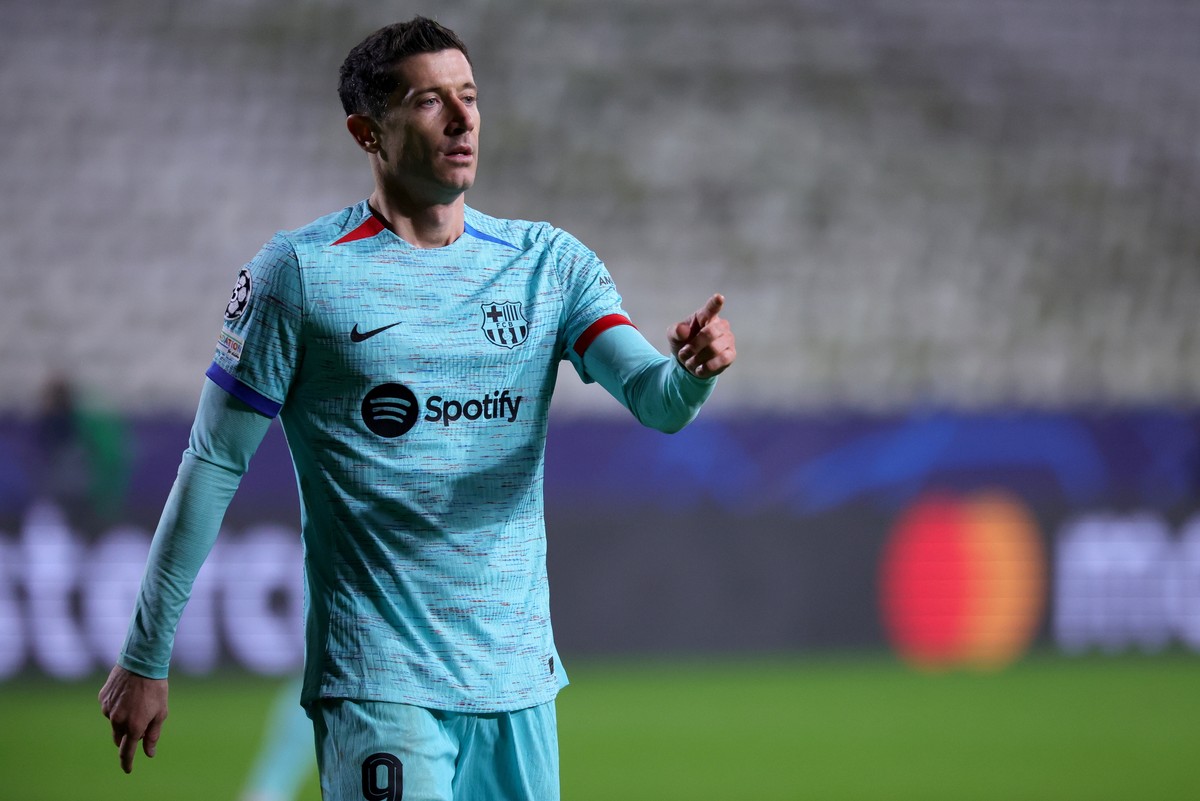 Robert Lewandowski nie może brac przysznica po meczach i treningach