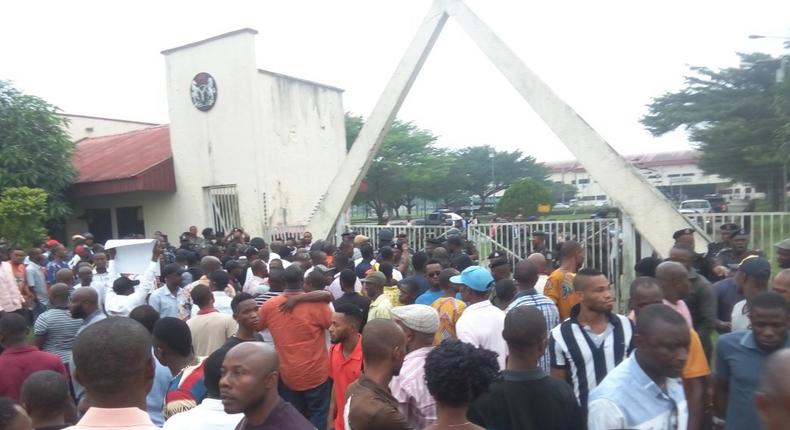 Protesters at the Akwa Ibom House of Assembly