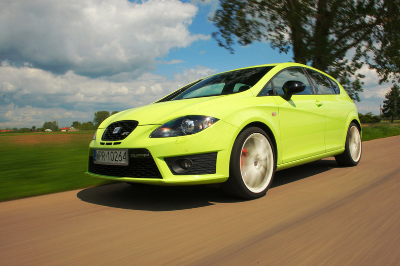 Seat Leon Cupra R: uwodzi wyglądem i zachwyca osiągami