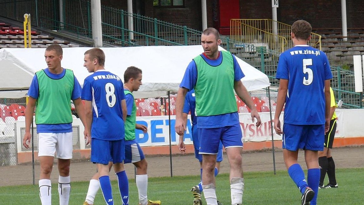 Najlepszy zawodnik Mistrzostw Polski Playarena, Bartłomiej Szamotulski, pojedzie na zgrupowanie kadry U-21. We Wronkach będzie mógł obserwować przygotowania kadrowiczów przed meczem Polska - Mołdawia.