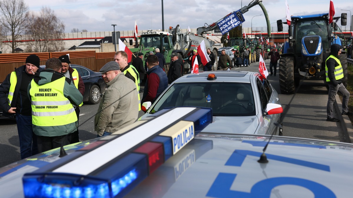 Groźny wypadek na proteście rolników. 41-latka wbiła się w blokadę