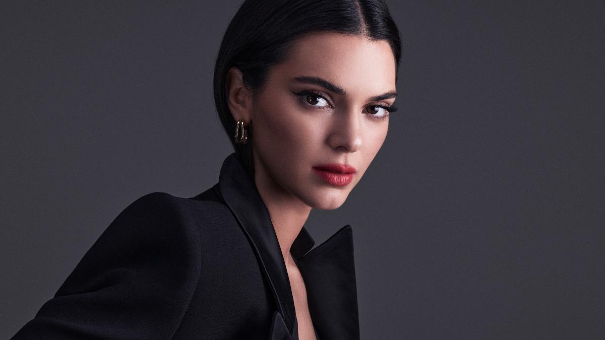 Kendall Jenner lett a L'Oréal új szépségnagykövete