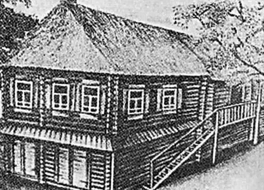 Kuća u Konstantinovu u kojoj je rođen veliki pesnik