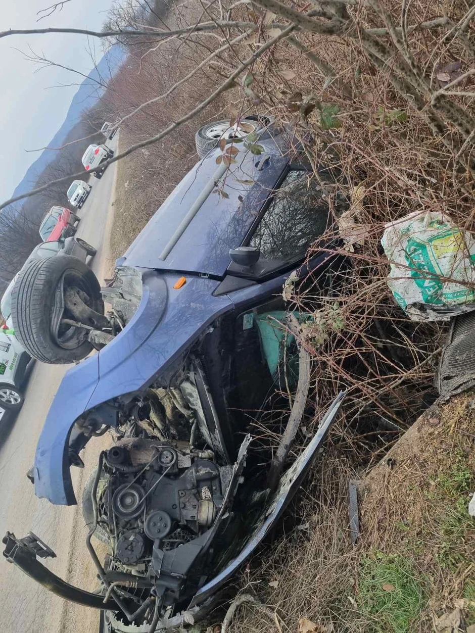 Automobil u kojem je doziveo udes Ivan Tomanović