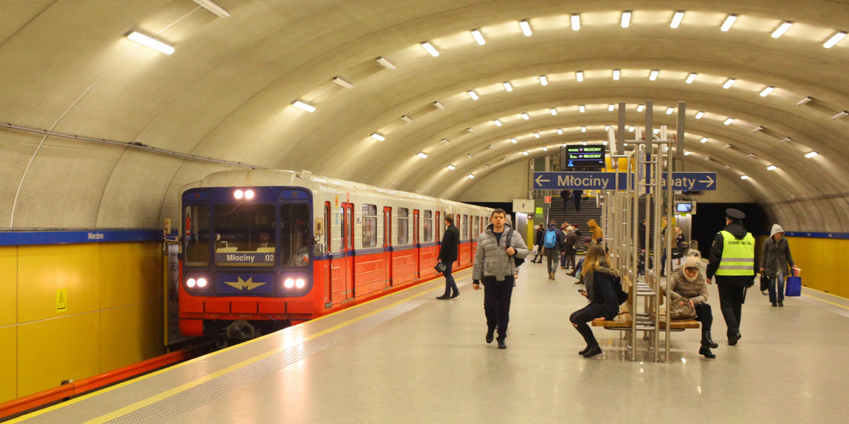 Będą nowe pociągi w warszawskim metrze