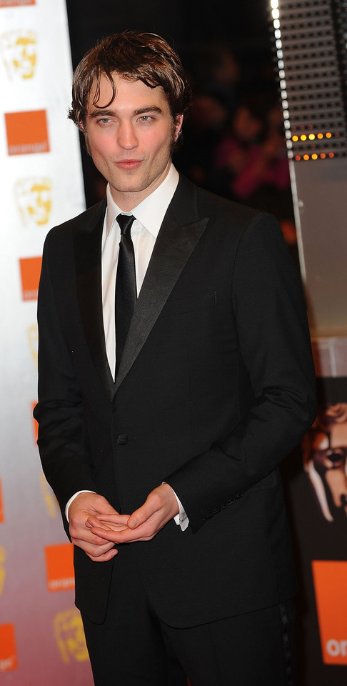 Robert Pattinson na gali BAFTA