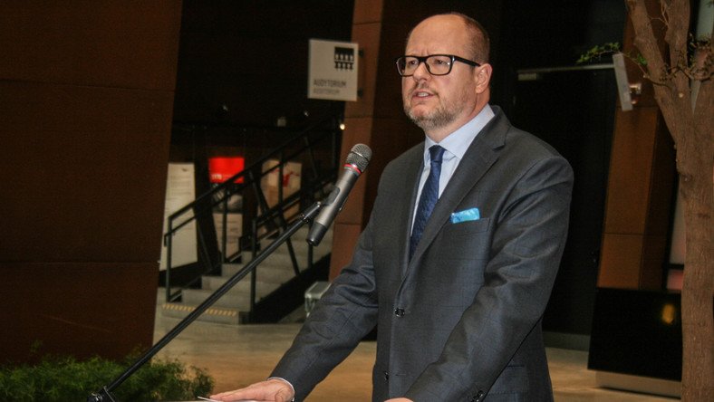 Paweł Adamowicz