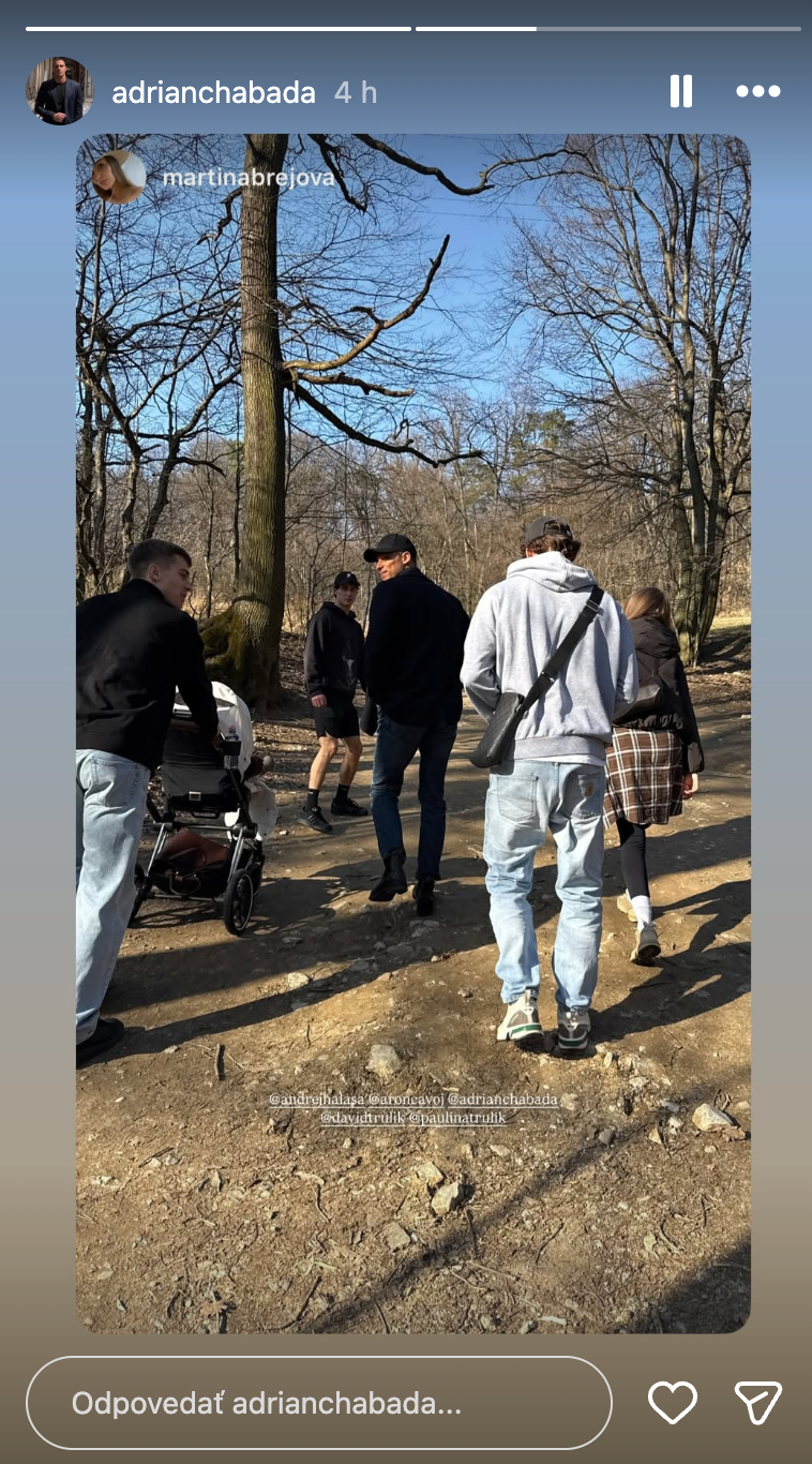 Adrian pridal fotky zo Slovenska.