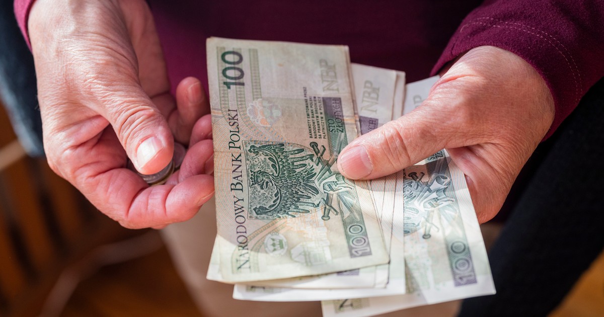 ポーランドの平均年金。実際に退職者はいくらもらっているのでしょうか？