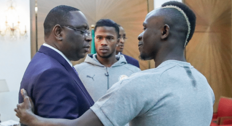 Sadio Mané et Macky Sall