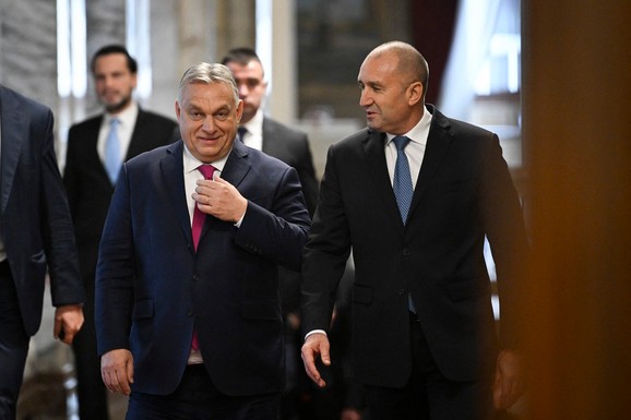 NOVI ORBAN?! Za EU je mogući problem, a za Rusiju glas razuma: Pobeda Radeva u Bugarskoj UZDRMALA EVROPU, mračna senka Kremlja lebdi nad Sofijom