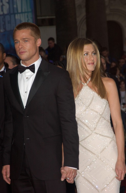 Brad Pitt wyrzucił z domu Jennifer Aniston? 