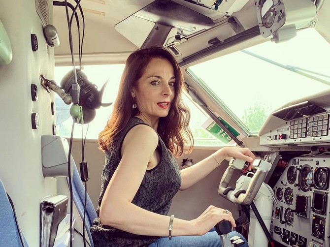 Saša Broz u pilotskoj kabini