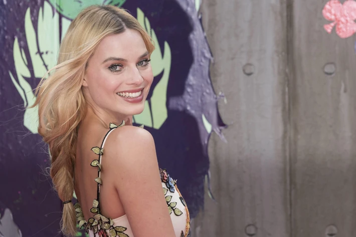 4. Margot Robbie: 1,1 mld dolarów