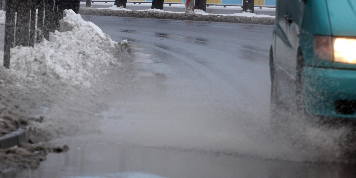 Świąteczny śnieg szybko stopnieje