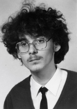 Prof. Filip Kaczmarek, zdjęcie legitymacyjne z maja 1985 r.