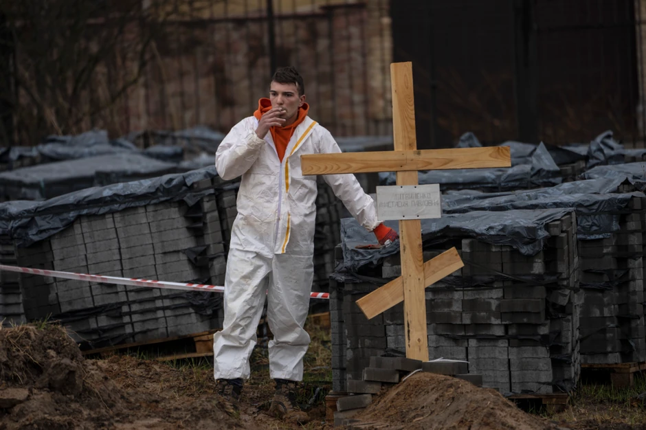 Masovna grobnica, Buča, Ukrajina