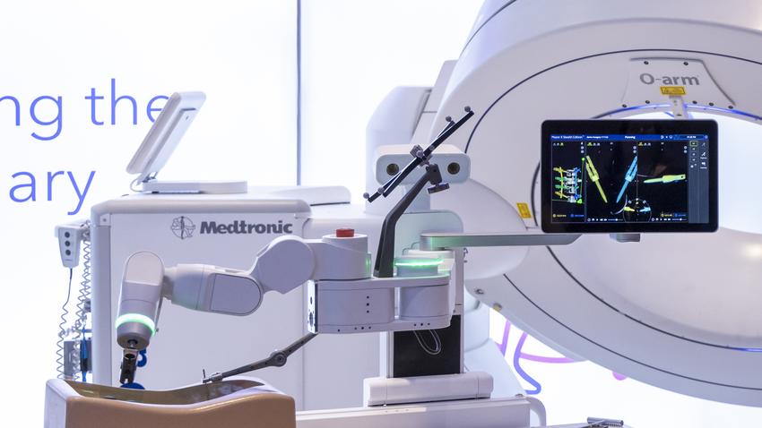 Medtronic Mazov robotrendszer, gerincsebészeti robot, gerincbetegség, műtét