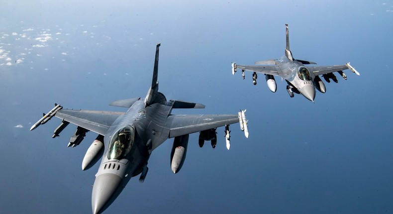 Two US Air Force F-16 Fighting Falcons.US Air Force photo by Tech. Sgt. Matthew Lotz