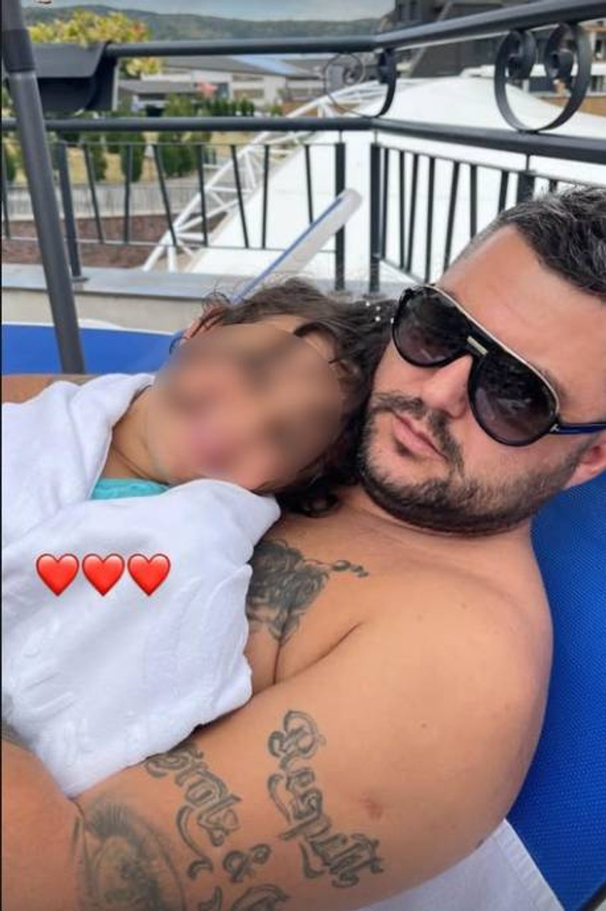 Asmin se ne odvaja od ćerke Nore: Pokazao kako provode vreme